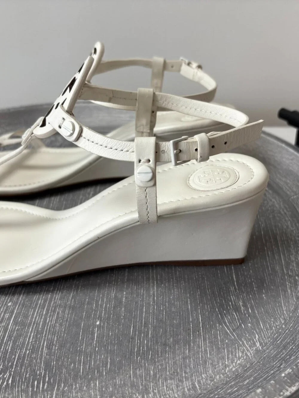NWOT - Tory Burch Miller T-Strap Reva Wedge Sandals - Bleach - Size 9